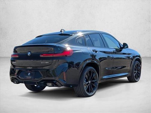 2025 BMW X4 xDrive30i