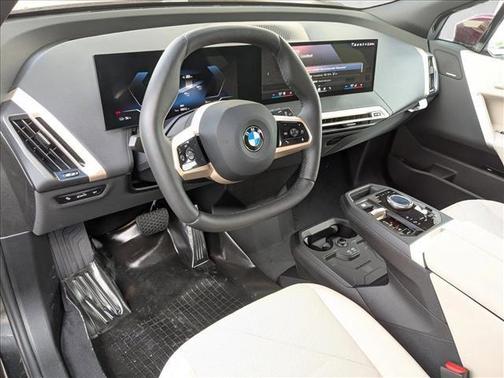 2026 BMW iX xDrive45