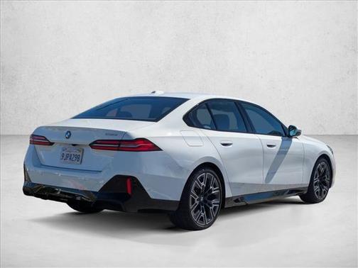 2024 BMW 530 i