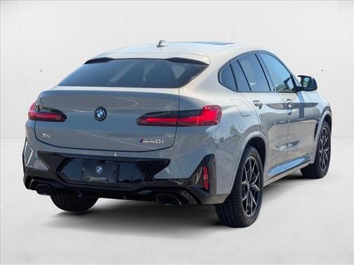 2025 BMW X4 M40i