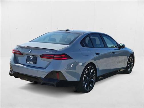 2026 BMW 550e xDrive