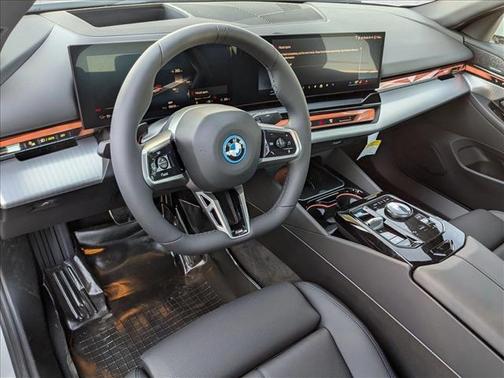 2026 BMW i5 eDrive40