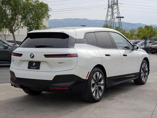 Alpine White 2023 BMW iX xDrive50