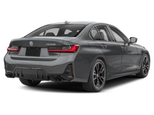 2025 BMW M340 i