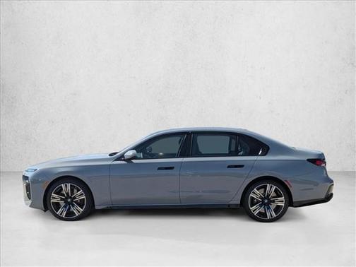 2026 BMW 760 760i xDrive