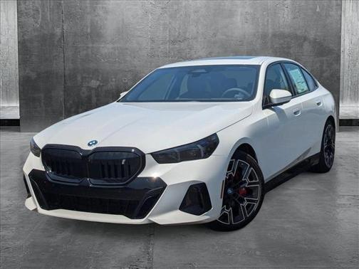 2025 BMW i5 eDrive40