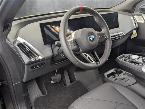 2025 BMW iX M60