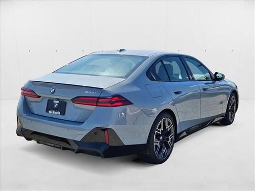 2026 BMW 530 i