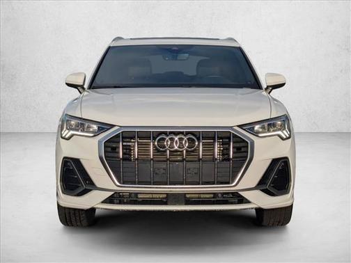 2024 Audi Q3 45 S line Premium