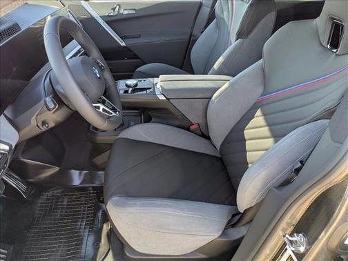 2026 BMW iX xDrive60