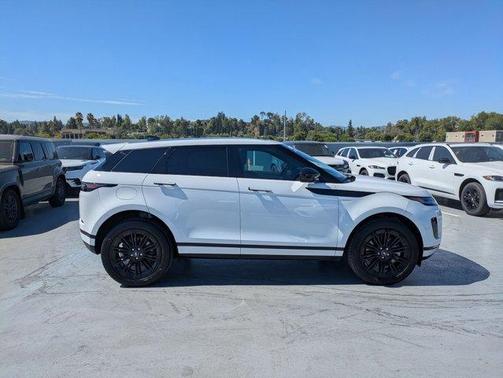 2025 Land Rover Range Rover Evoque Core S