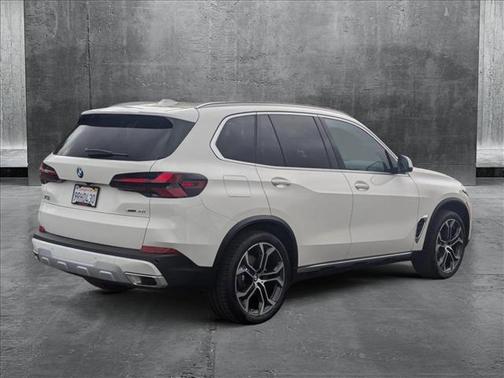2025 BMW X5 sDrive40i