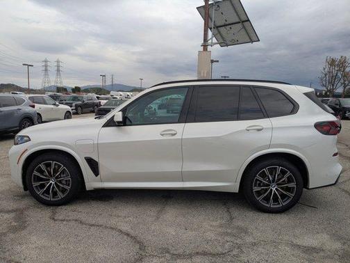 2026 BMW X5 PHEV xDrive50e