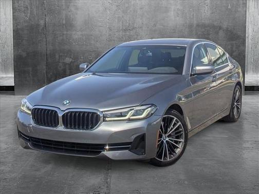 2022 BMW 530 i