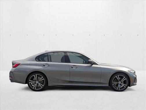 2023 BMW 330 i