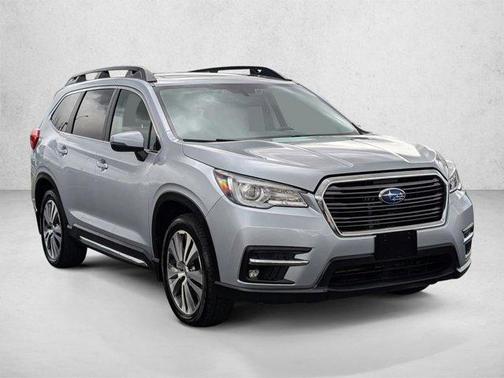 Ice Silver Metallic 2021 Subaru Ascent Limited 7-Passenger