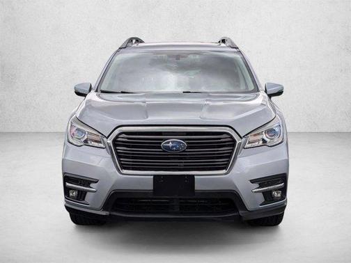 Ice Silver Metallic 2021 Subaru Ascent Limited 7-Passenger