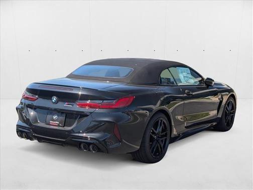 2025 BMW M8 Competition