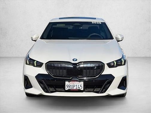 2025 BMW i5 xDrive40