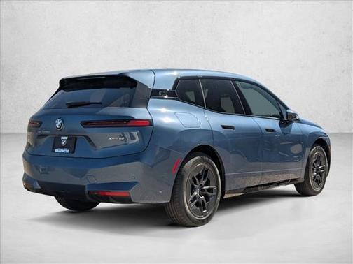 2026 BMW iX xDrive60