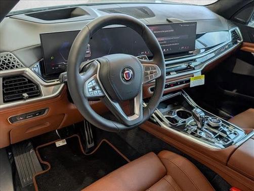 Mineral White Metallic 2026 BMW ALPINA XB7 Base