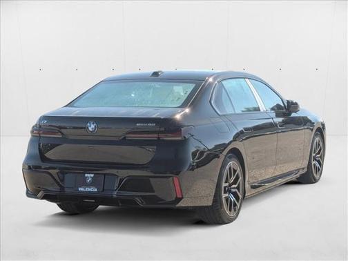 2025 BMW i7 eDrive50