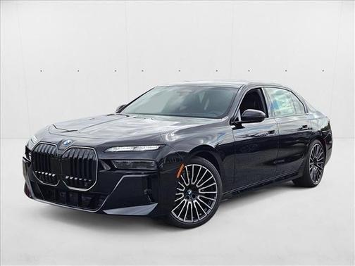 2026 BMW 740 i