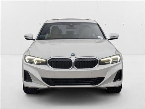 2025 BMW 330 i