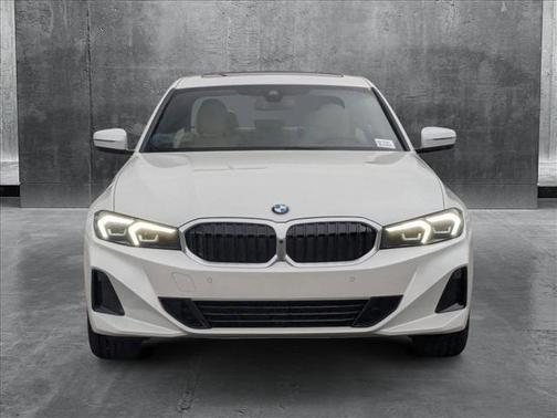 2025 BMW 330 i