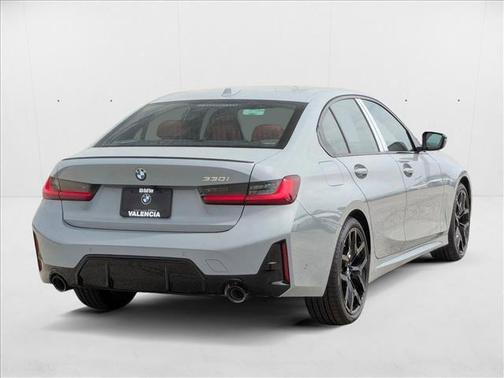 2025 BMW 330 i