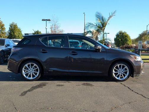 2011 Lexus CT 200h Premium