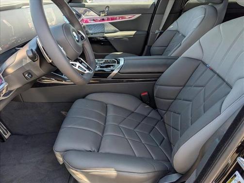 Black Sapphire Metallic 2026 BMW 760 760i xDrive