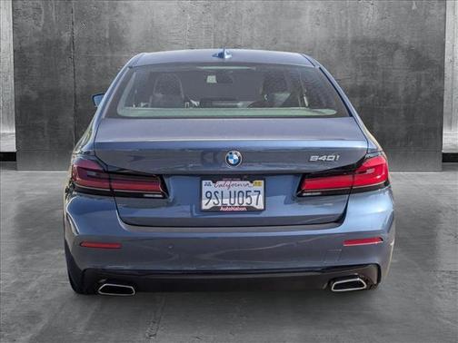 2023 BMW 540 i