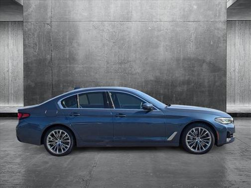 2023 BMW 540 i