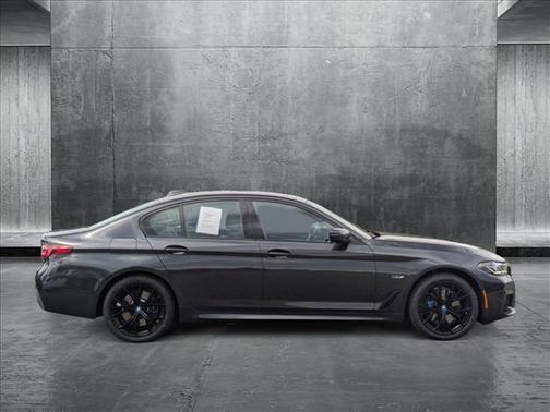 2022 BMW 530e 530e xDrive