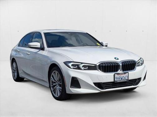 2023 BMW 330 i