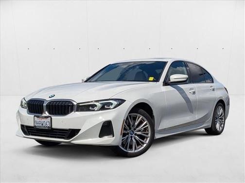 2023 BMW 330 i