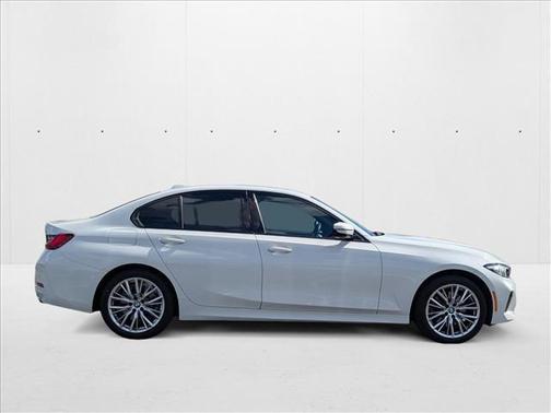 2023 BMW 330 i