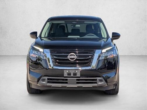 Black 2024 Nissan Pathfinder S