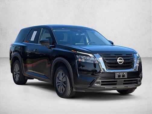 Black 2024 Nissan Pathfinder S