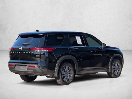 Black 2024 Nissan Pathfinder S