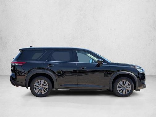 Black 2024 Nissan Pathfinder S