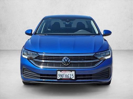 Rising Blue Metallic 2024 Volkswagen Jetta 1.5T SE