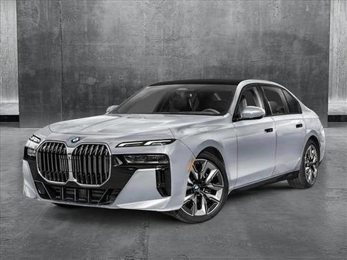2025 BMW 740 i