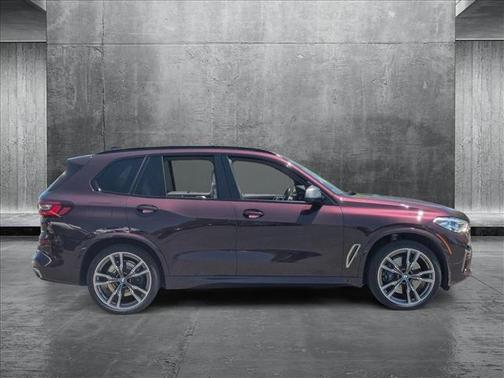 2023 BMW X5 M50i