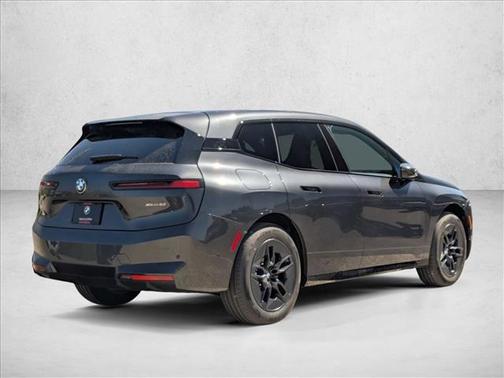 2026 BMW iX xDrive60