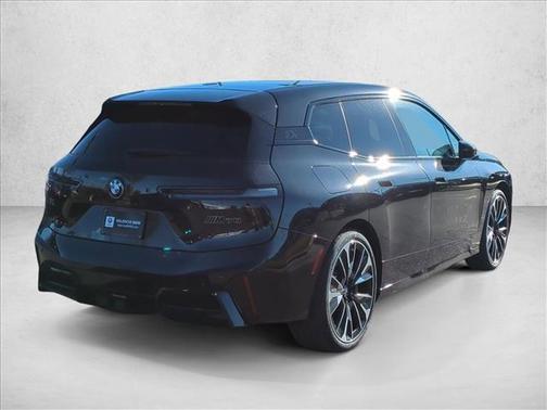 2026 BMW iX M70