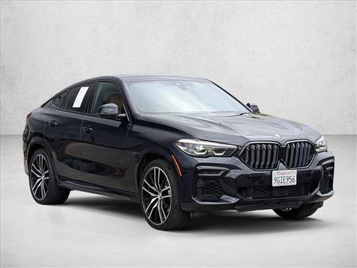 Carbon Black Metallic 2023 BMW X6 xDrive40i