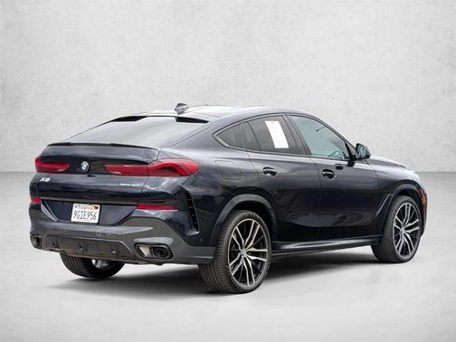 Carbon Black Metallic 2023 BMW X6 xDrive40i
