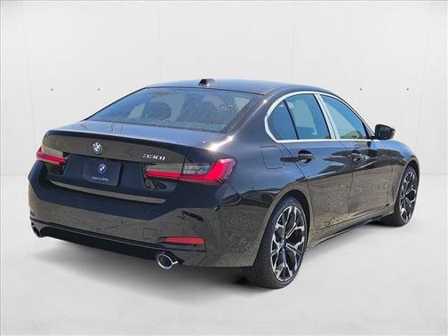 2025 BMW 330 i